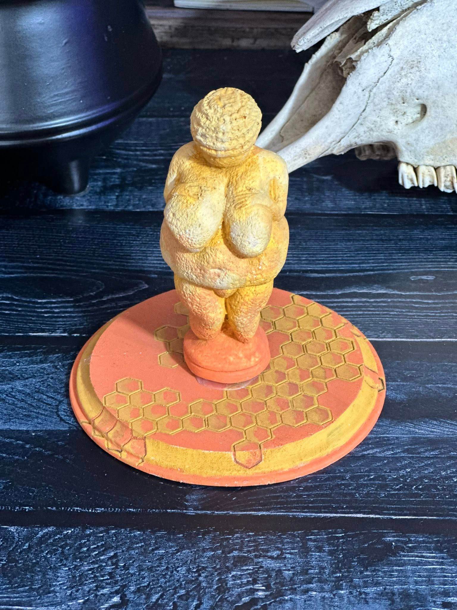 Venus of Willendorf sculpture in golden amber on honeycomb base by Loren Morris, Primitive Witchery